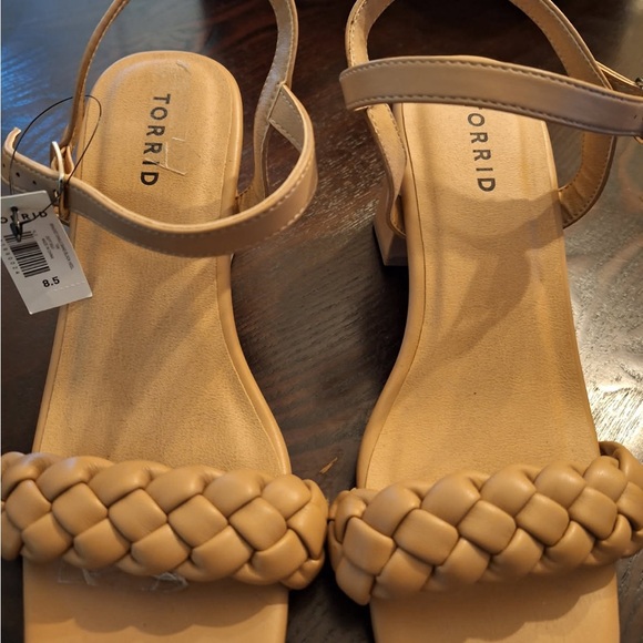 Torrid Tan Woven Leather Sandals - Picture 1 of 4